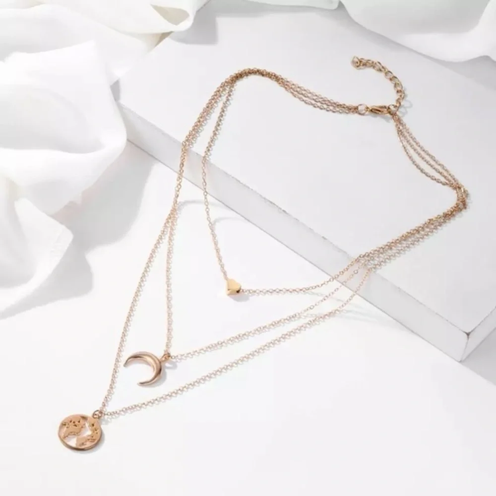 3/$30 💛 Multi Layer Charm Pendant Necklace